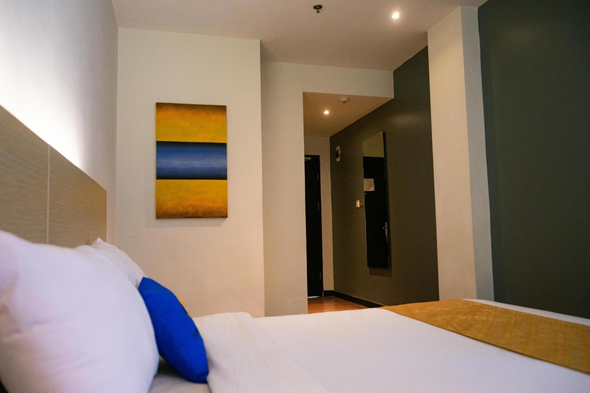 Yunna Hotel Lampung Бандар-Лампунг Екстер'єр фото