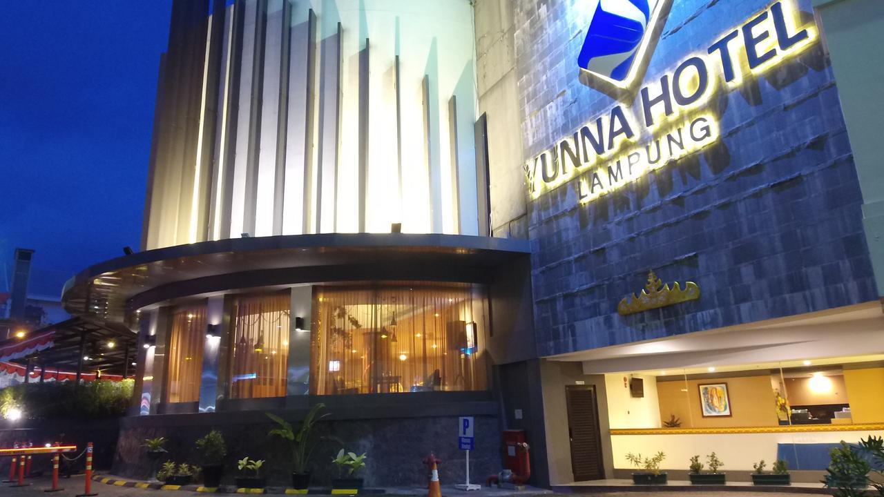 Yunna Hotel Lampung Бандар-Лампунг Екстер'єр фото