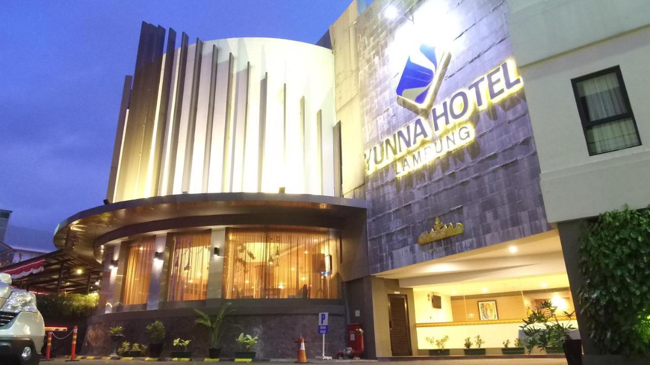Yunna Hotel Lampung Бандар-Лампунг Екстер'єр фото